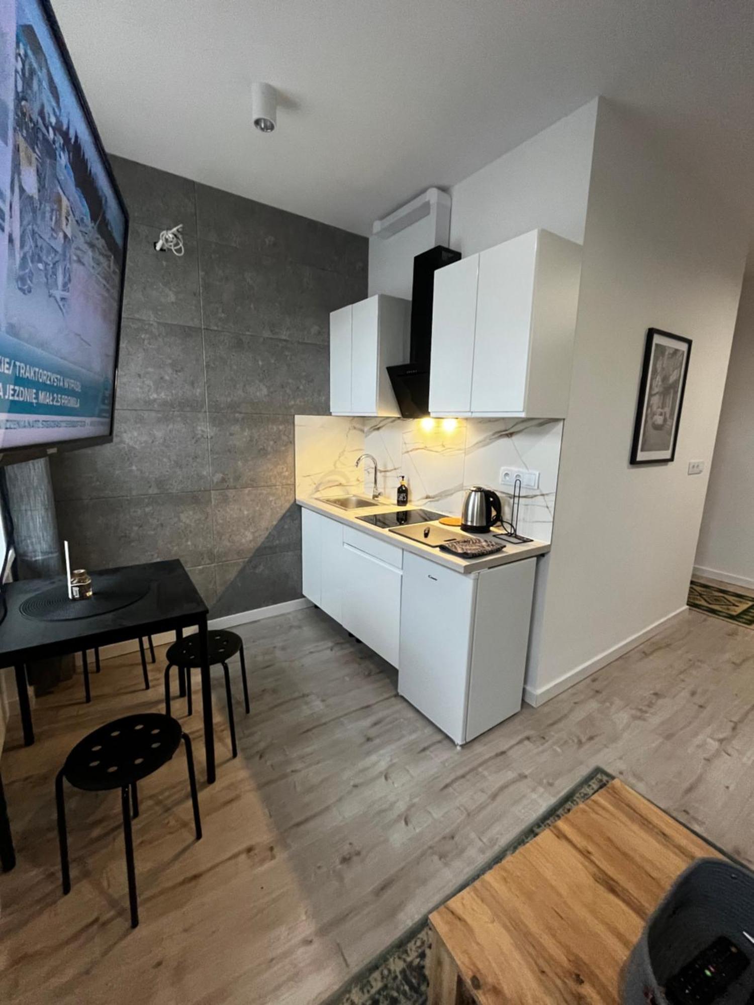 Apartamenty Dbrw Jezyce Poznan Exterior photo