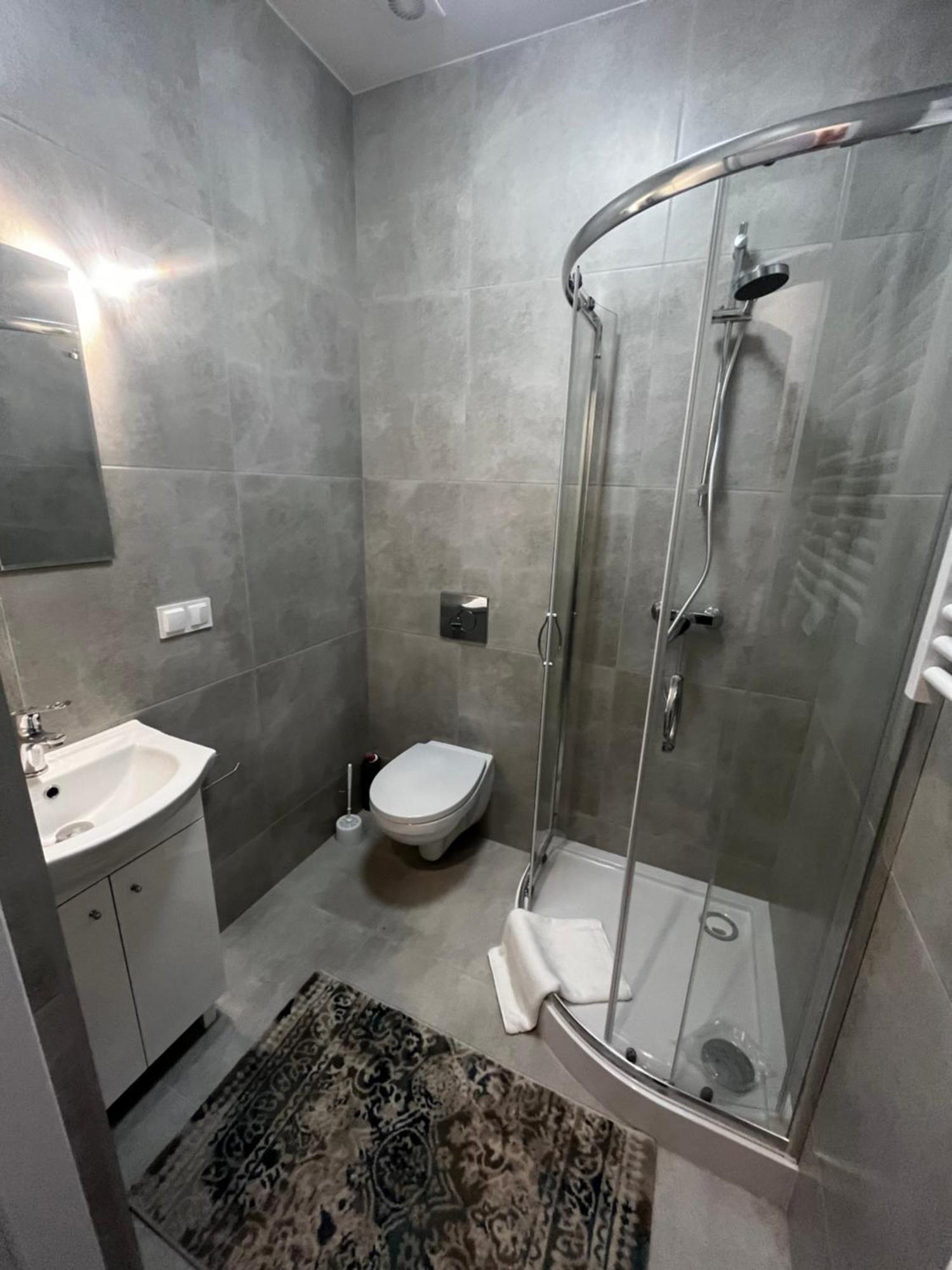 Apartamenty Dbrw Jezyce Poznan Exterior photo