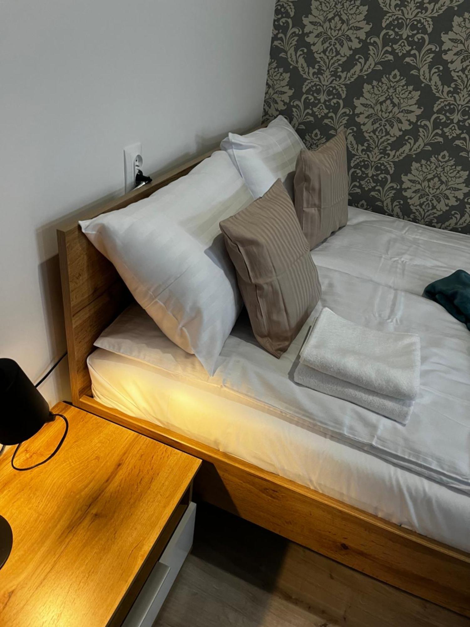 Apartamenty Dbrw Jezyce Poznan Exterior photo